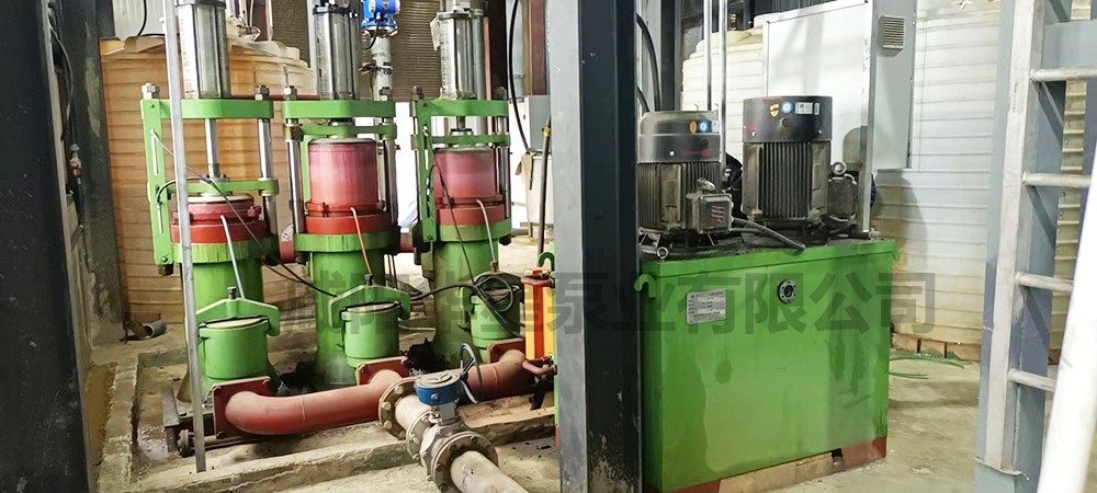 柱塞泥漿泵三缸泵客戶使用現(xiàn)場(chǎng)